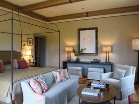 Collegio alla Querce, Auberge Resorts Collection