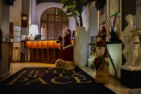 De La Pace, Sure Hotel Collection by Best Western