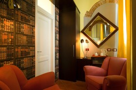 De La Pace, Sure Hotel Collection by Best Western
