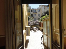 Delle Camelie
