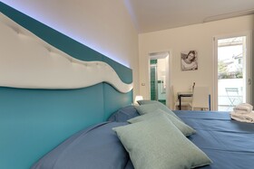 Dolce Vita Suites