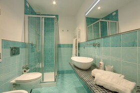 Dolce Vita Suites