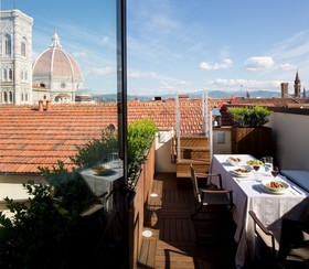 Repubblica Firenze Luxury Apartments UNA Esperienze