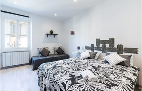 Domy's Guest House