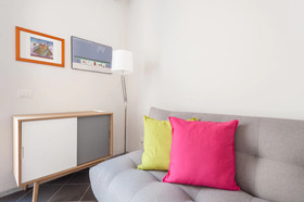 Downtown Apt Quiet with Terrace and Lift