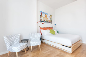 Downtown Apt Quiet with Terrace and Lift