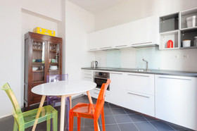 Downtown Apt Quiet with Terrace and Lift