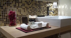 Duchess Hotel de Charme B&B