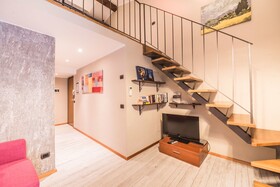 Few Steps to The Duomo