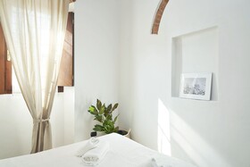 Few Steps to The Duomo