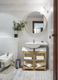 Few Steps to The Duomo