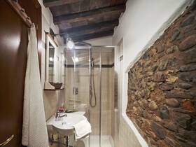 Few Steps to The Duomo