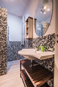 Few Steps to The Duomo