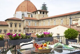Few Steps to The Duomo