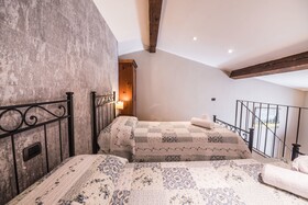 Few Steps to The Duomo