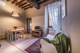 Few Steps to The Duomo