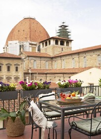 Few Steps to The Duomo