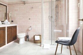 Few Steps to The Duomo