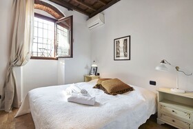 Few Steps to The Duomo