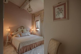 Florence Dream Domus