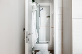 Florence Liona Apartments