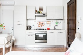 Florence Liona Apartments