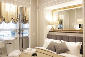 Florence Luxury Suites