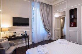 Florence Luxury Suites