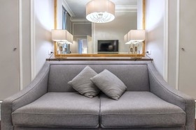 Florence Luxury Suites