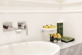 Florence Luxury Suites