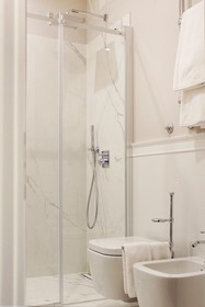 Florence Luxury Suites