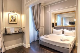 Florence Luxury Suites