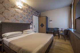 Florence Old Bridge B&B