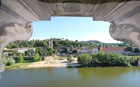 Florence View Apartments