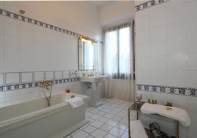 Florence View Apartments