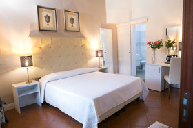 Giuliani Home
