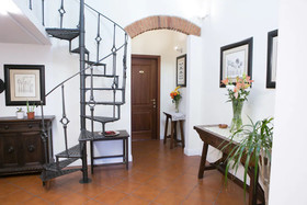 Giuliani Home