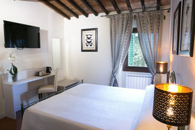 Giuliani Home