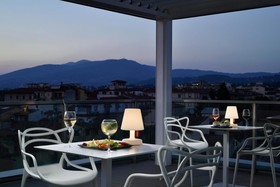 Glance Hotel