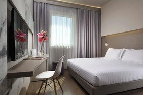 Glance Hotel