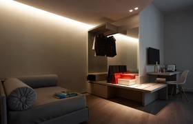 Glance Hotel