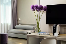Glance Hotel