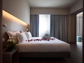 Glance Hotel