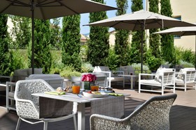 Glance Hotel
