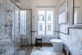 Glimpse Hotel