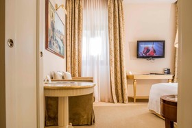 Golden Tower Hotel & Spa
