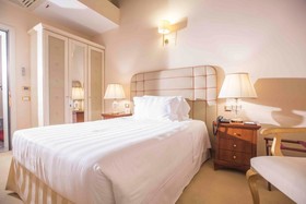 Golden Tower Hotel & Spa