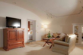 Golden Tower Hotel & Spa