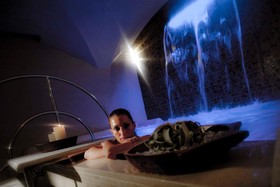 Golden Tower Hotel & Spa