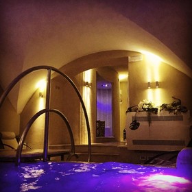 Golden Tower Hotel & Spa